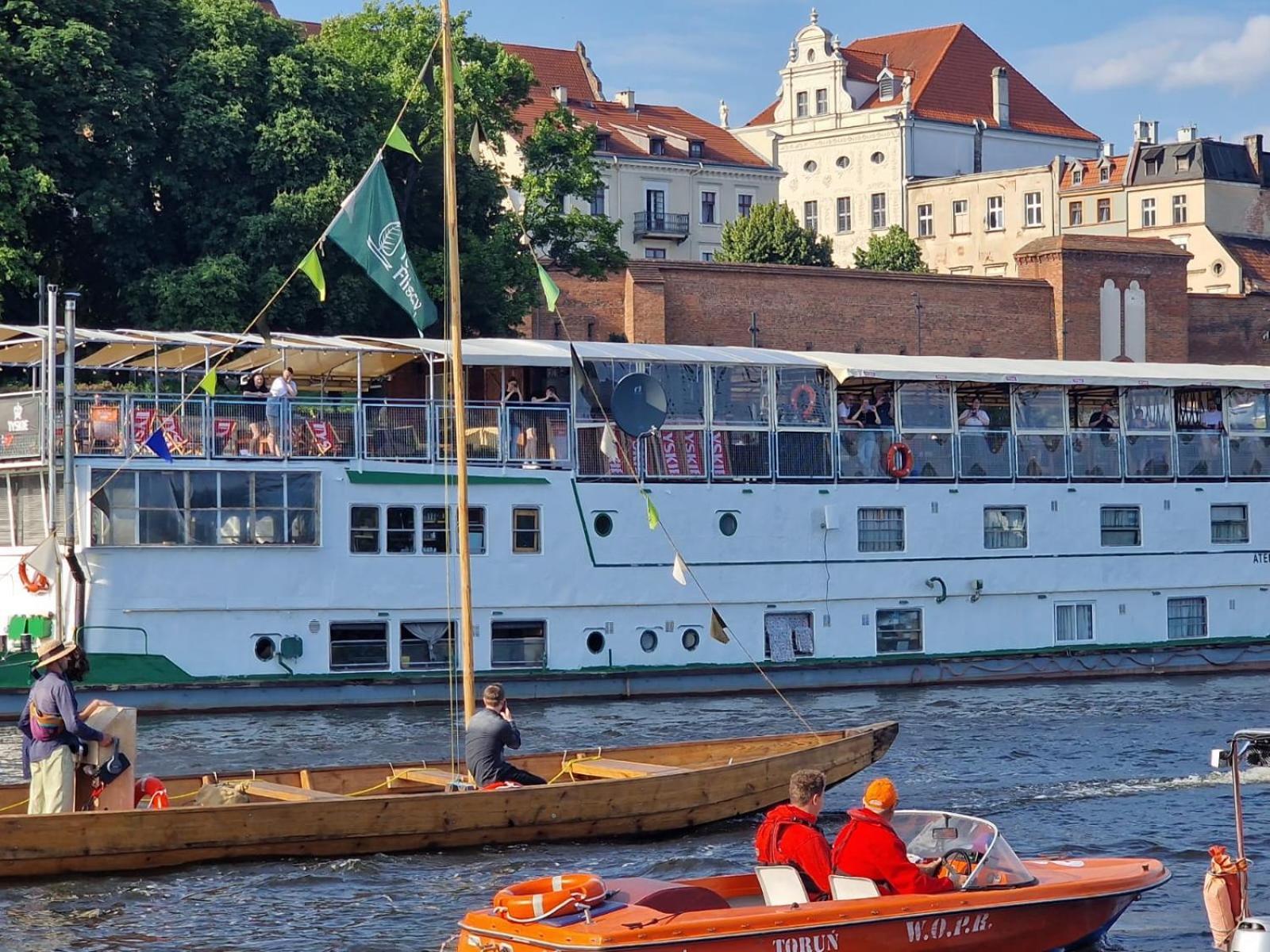 Barka Atena Stary Toruń エクステリア 写真